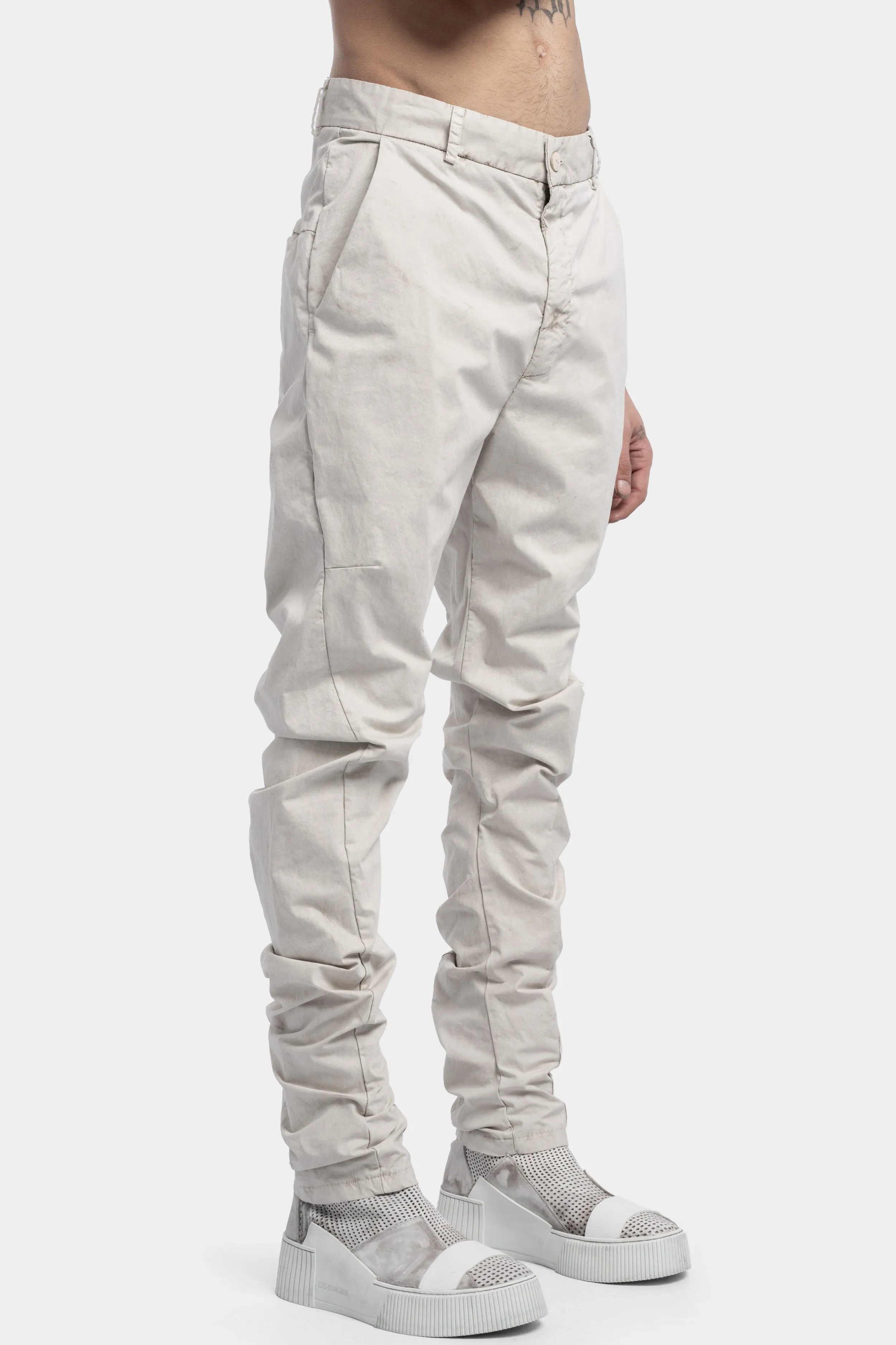 Anatomical trousers, Off-white