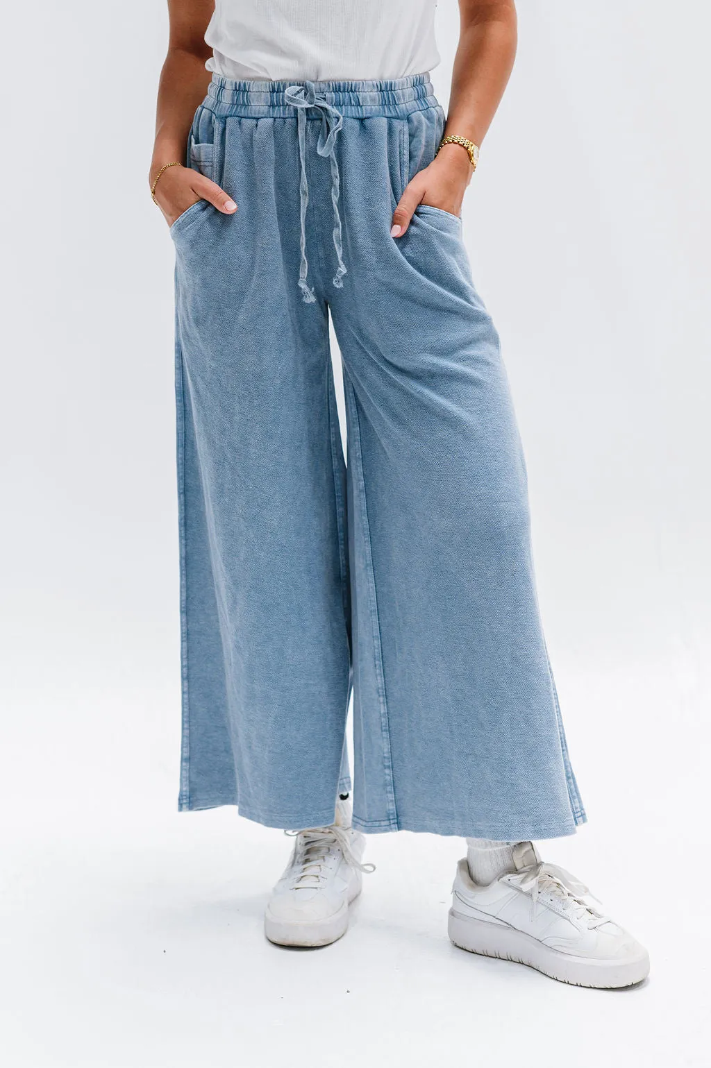 Chelsea Pants in Denim Blue