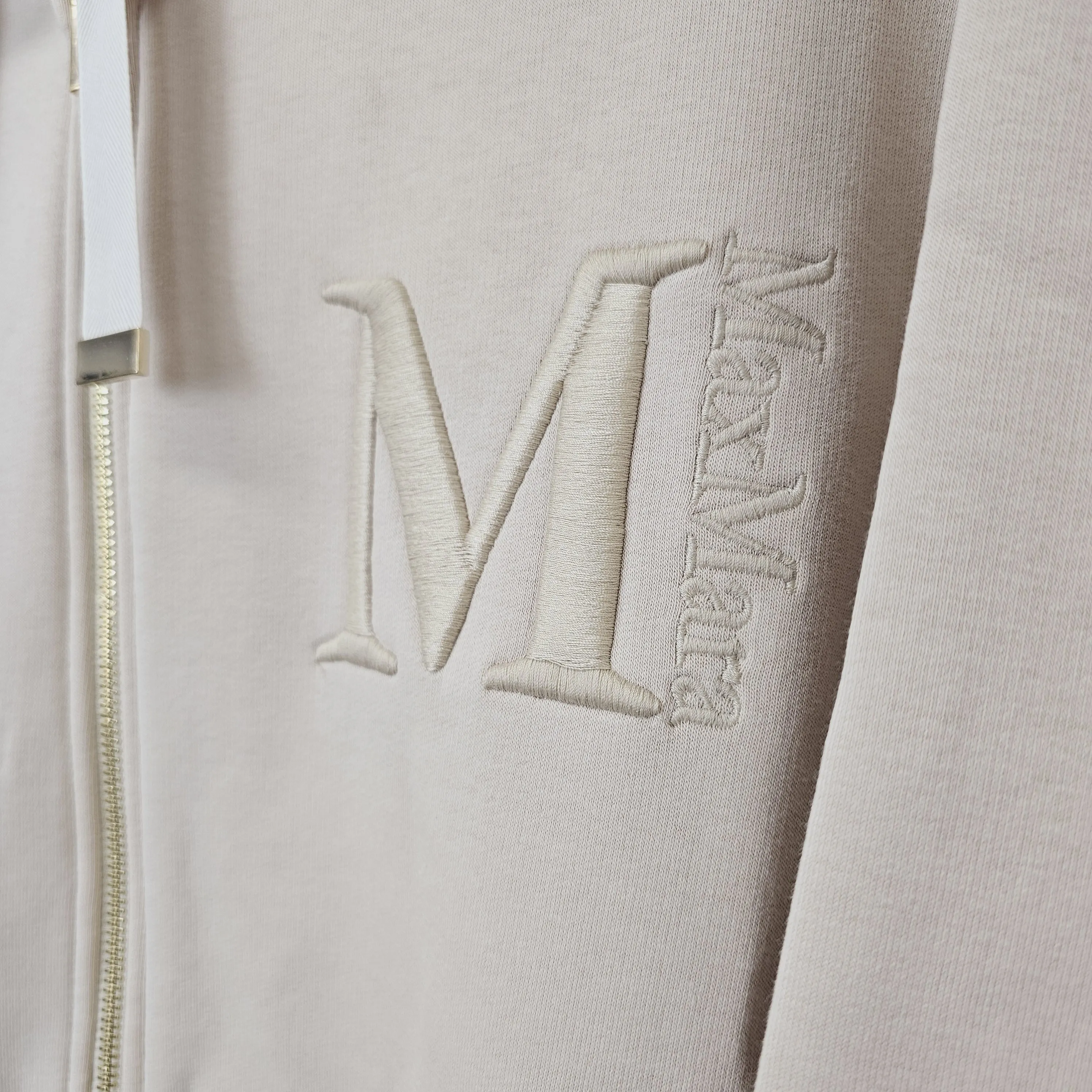 MaxMara  |Unisex Street Style Logo Hoodies & Sweatshirts