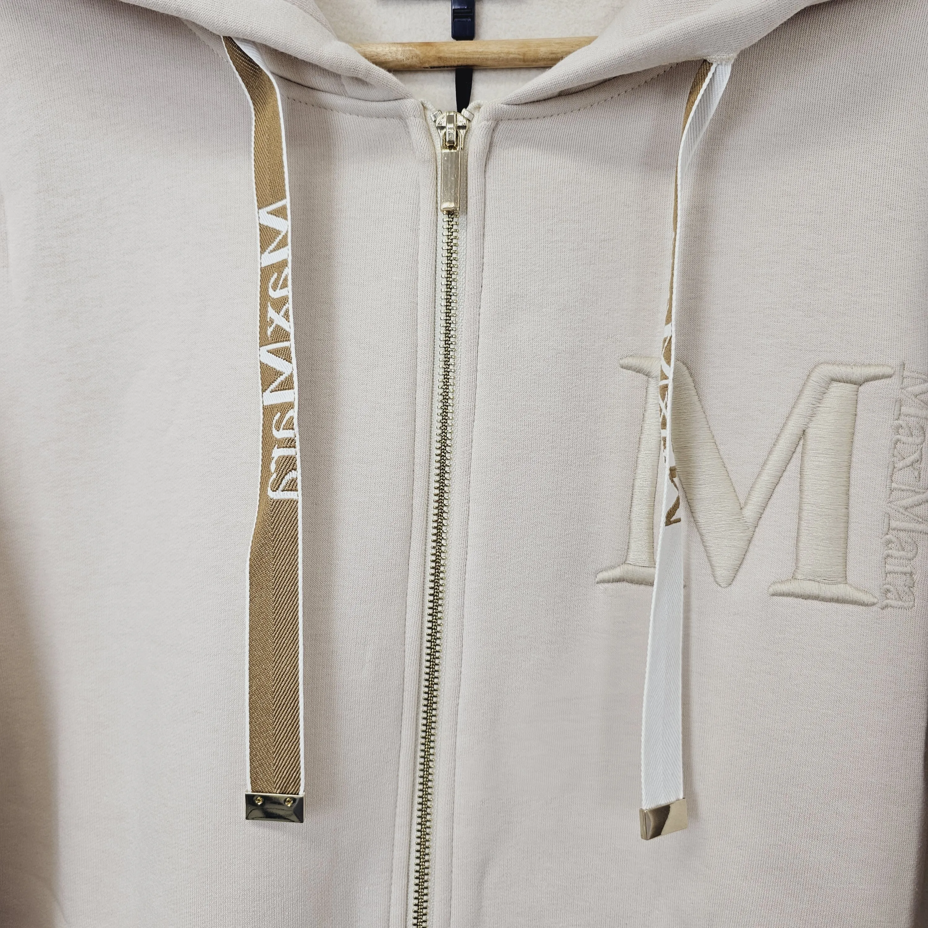 MaxMara  |Unisex Street Style Logo Hoodies & Sweatshirts