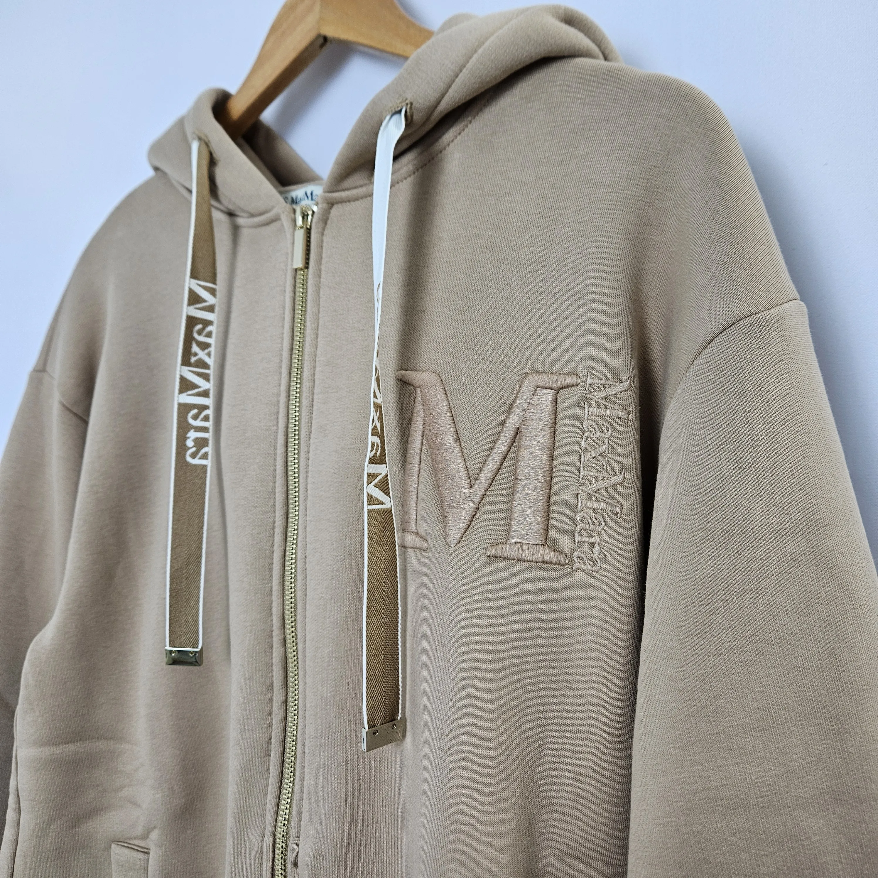 MaxMara  |Unisex Street Style Logo Hoodies & Sweatshirts