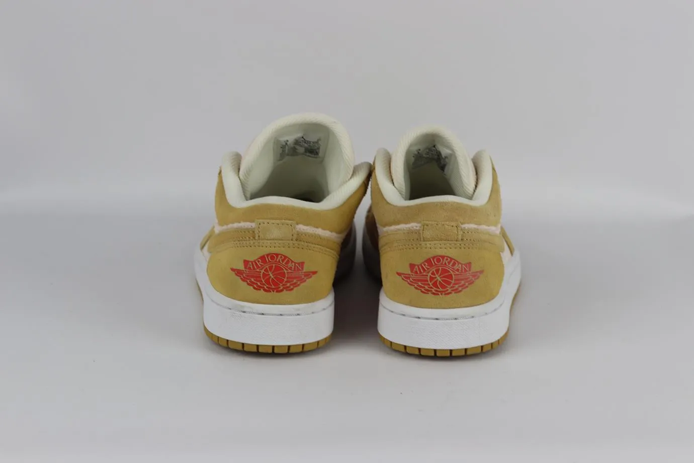 NIKE AIR JORDAN 1 LOW CORDUROY AND SUEDE SNEAKERS EU 39 UK 5.5 US 8