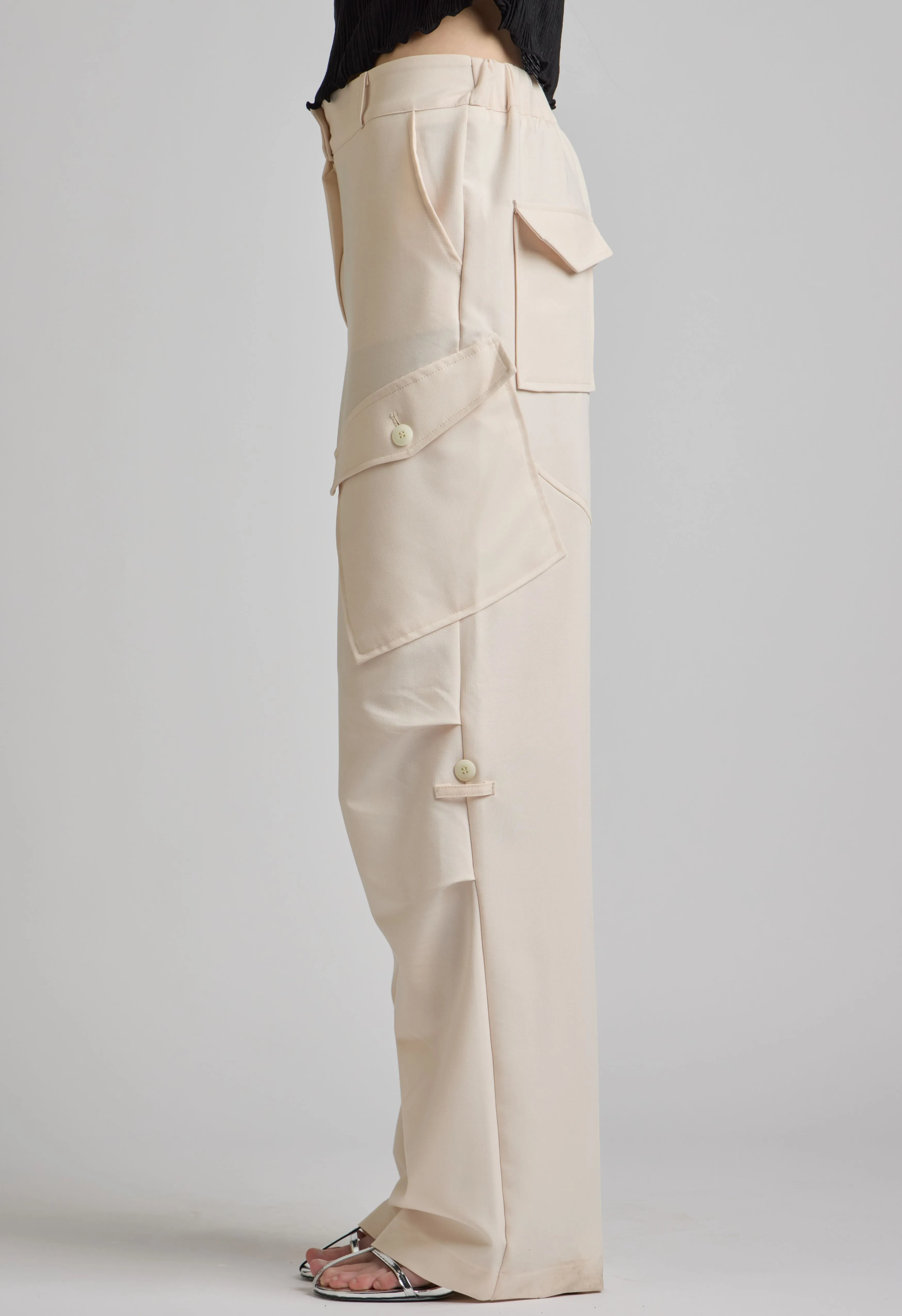 Talia Cargo Trouser in Beige